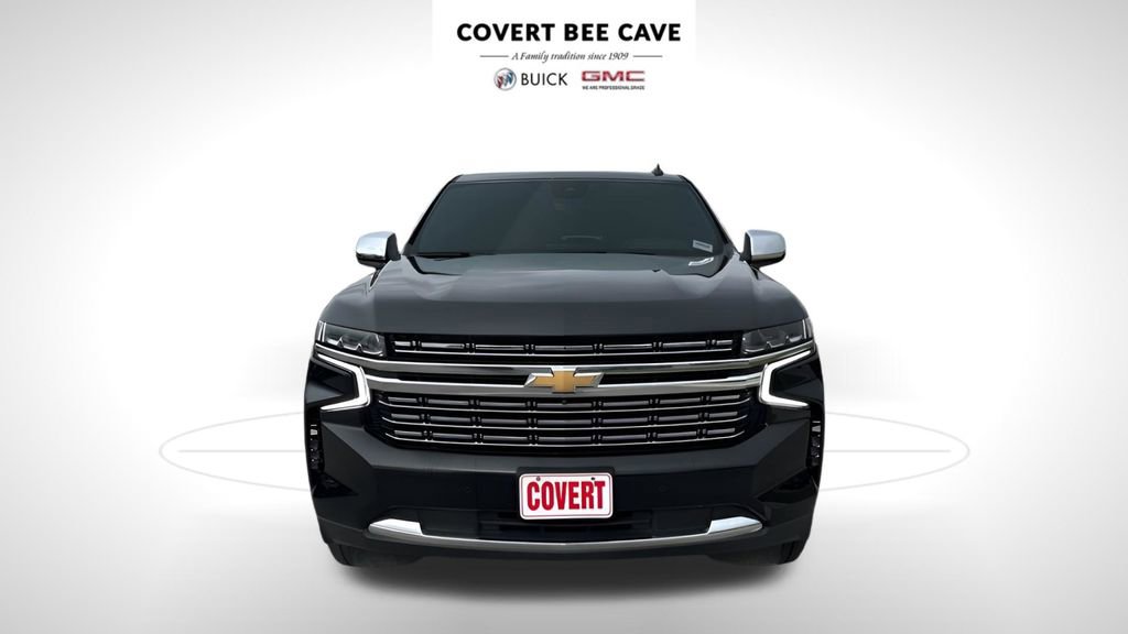Used 2023 Chevrolet Suburban Premier image 2