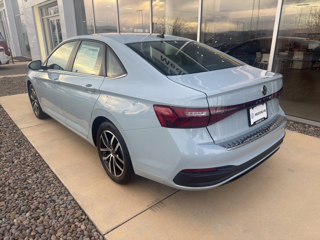 New 2026 Volkswagen Jetta SE image 6