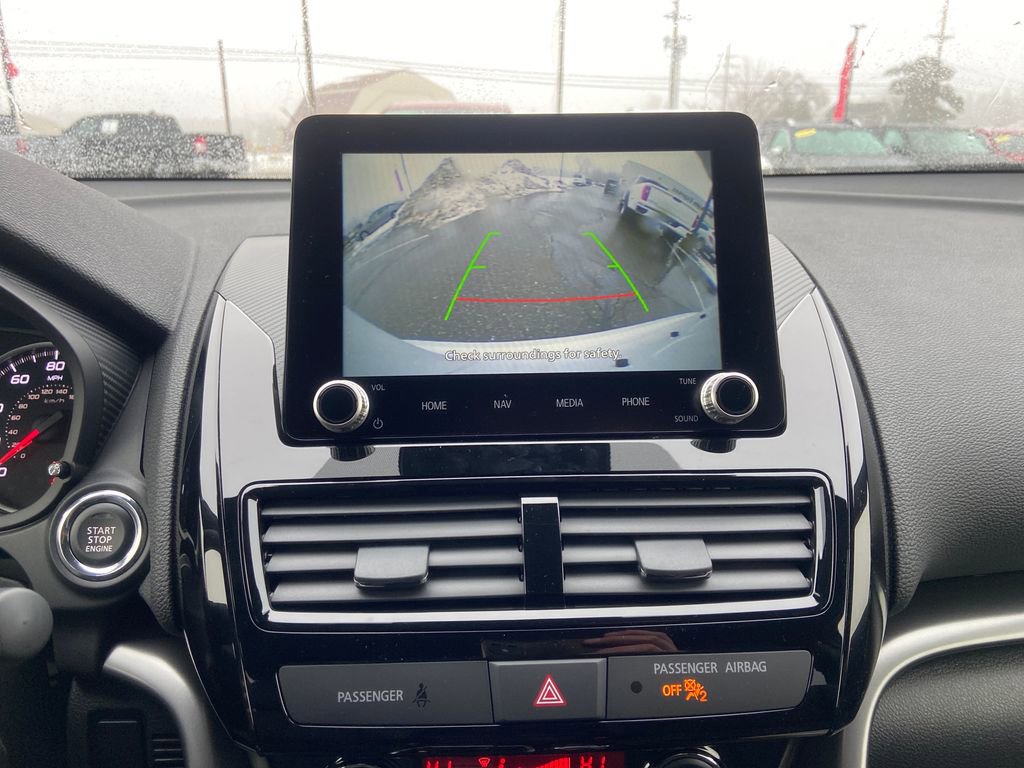 New 2025 Mitsubishi Eclipse Cross Black Edition image 31