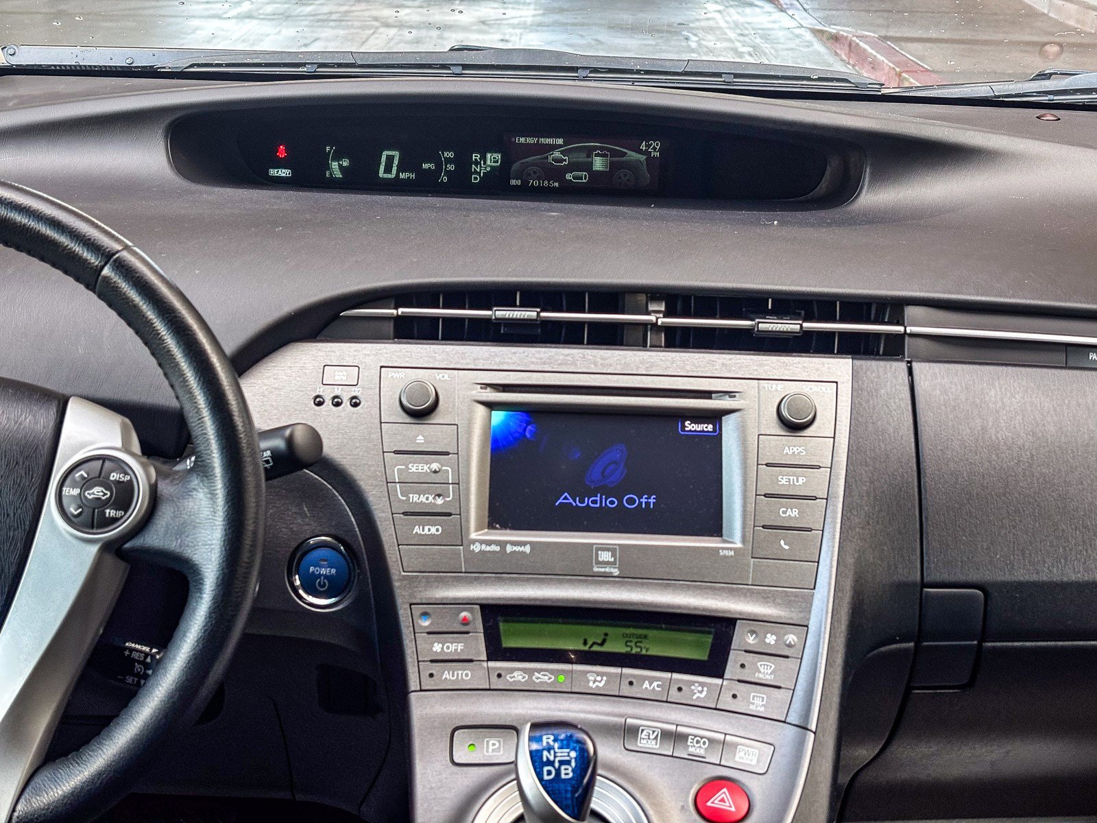 Used 2015 Toyota Prius Four image 16