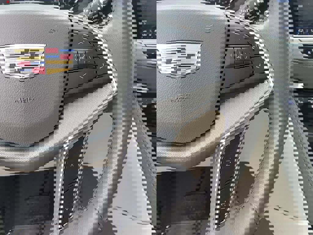 Certified 2023 Cadillac XT5 Premium Luxury AWD/4WD image 29