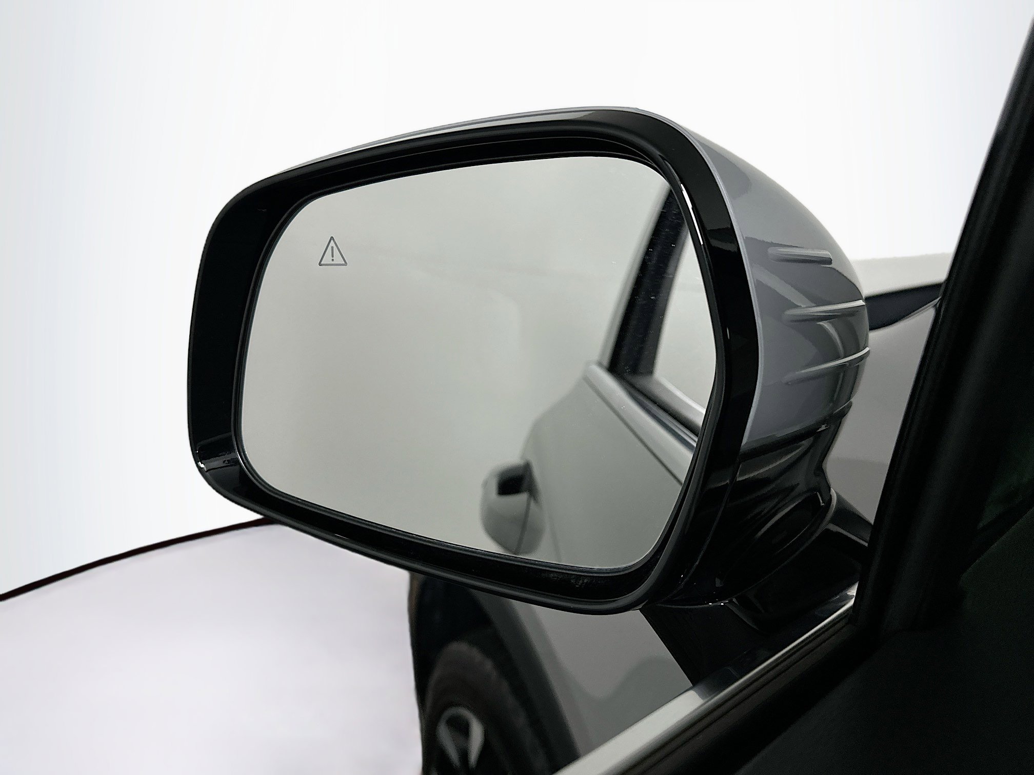 Used 2025 Kia Sorento EX image 16