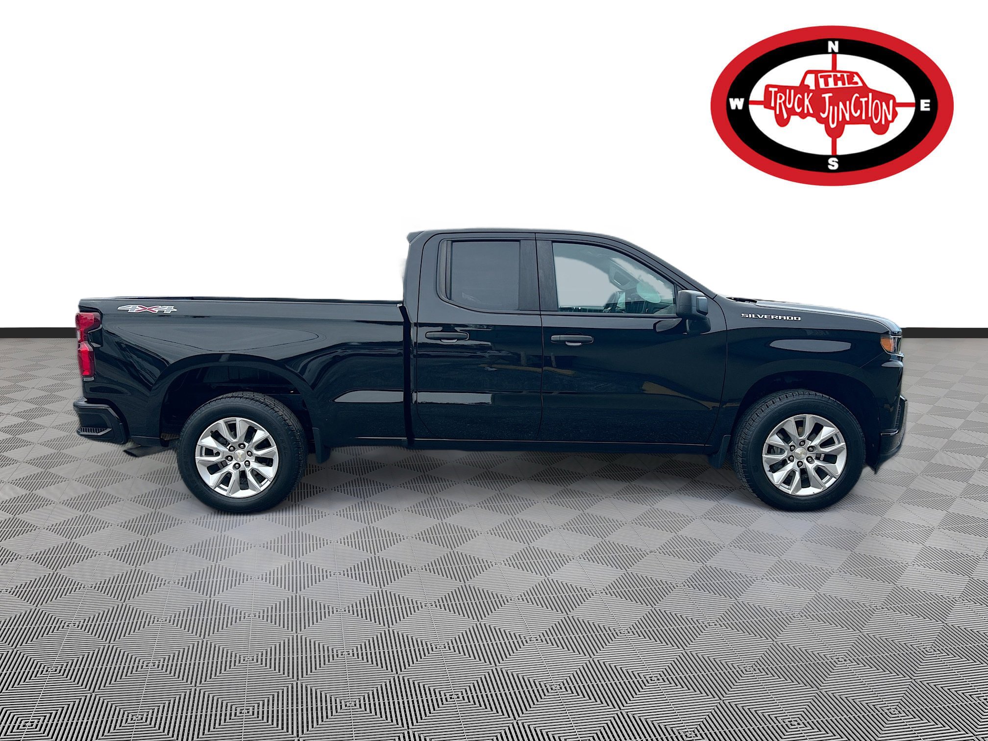 Used 2021 Chevrolet Silverado 1500 Custom w/ Safety Confidence Package image 8