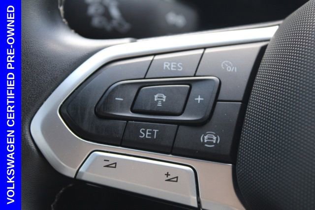 Used 2023 Volkswagen Atlas Cross Sport SE image 30