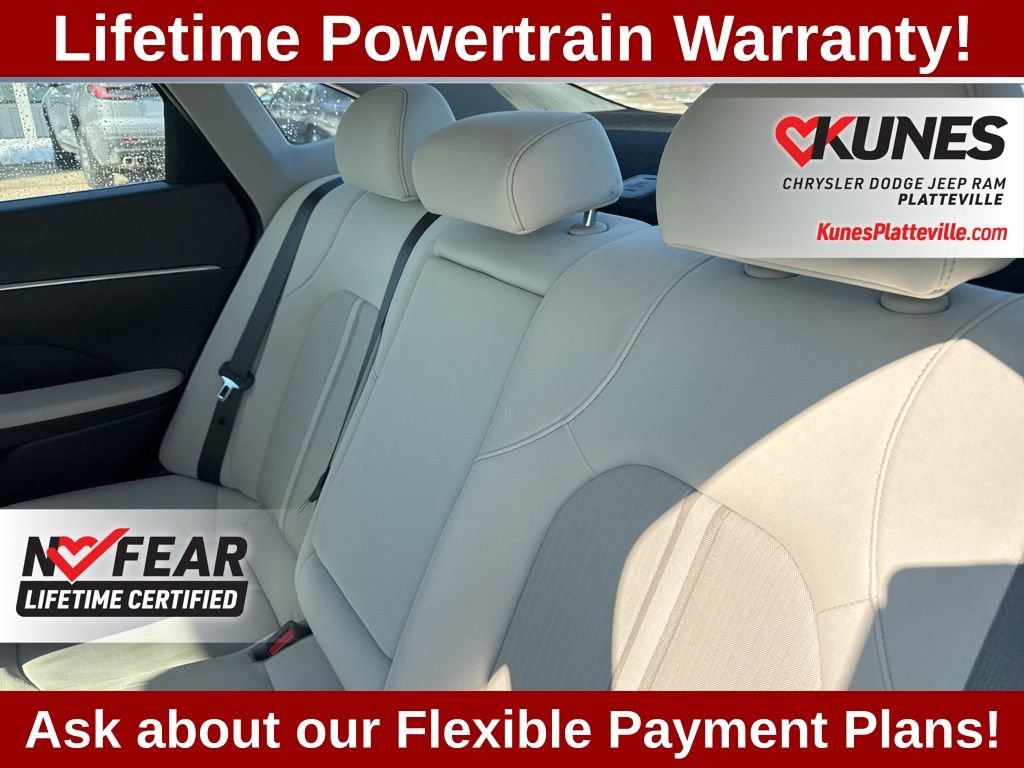 Used 2023 Hyundai Sonata SEL FWD image 39