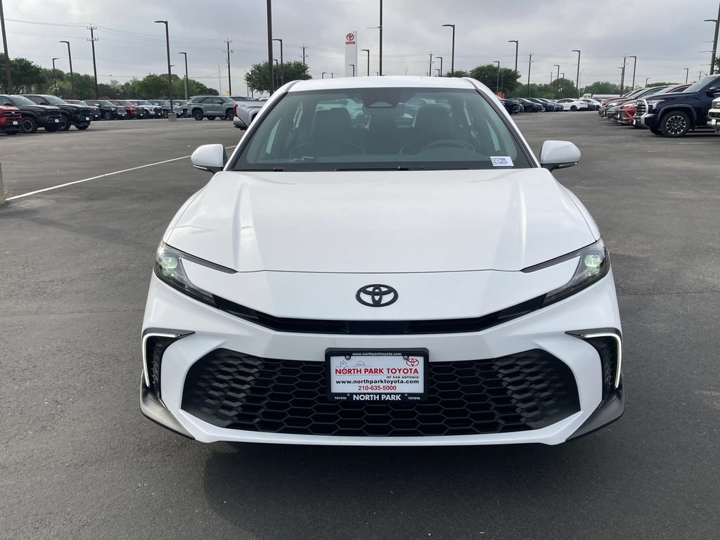 New 2026 Toyota Camry SE w/ Convenience Package FWD image 2