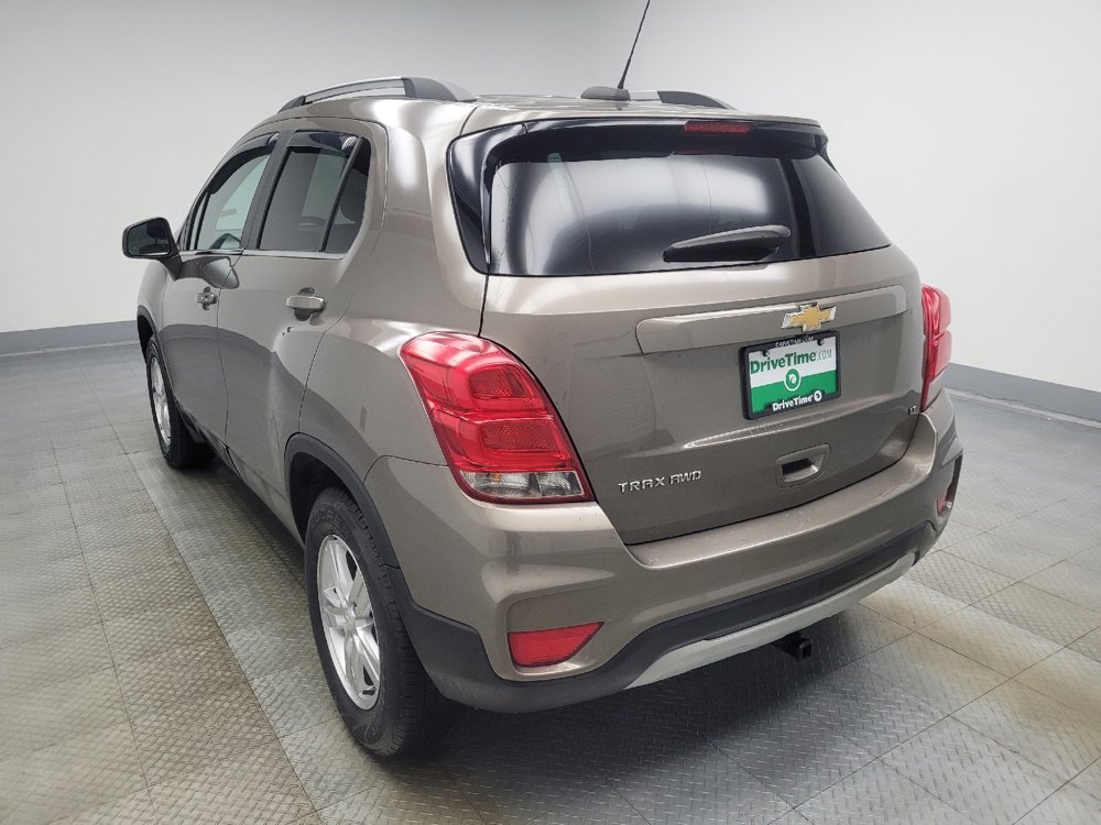 Used 2020 Chevrolet Trax LT w/ LT Convenience Package image 5