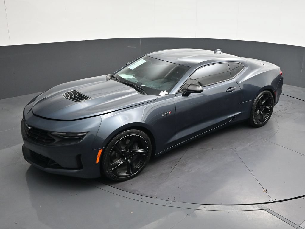 Used 2023 Chevrolet Camaro LT RWD image 15