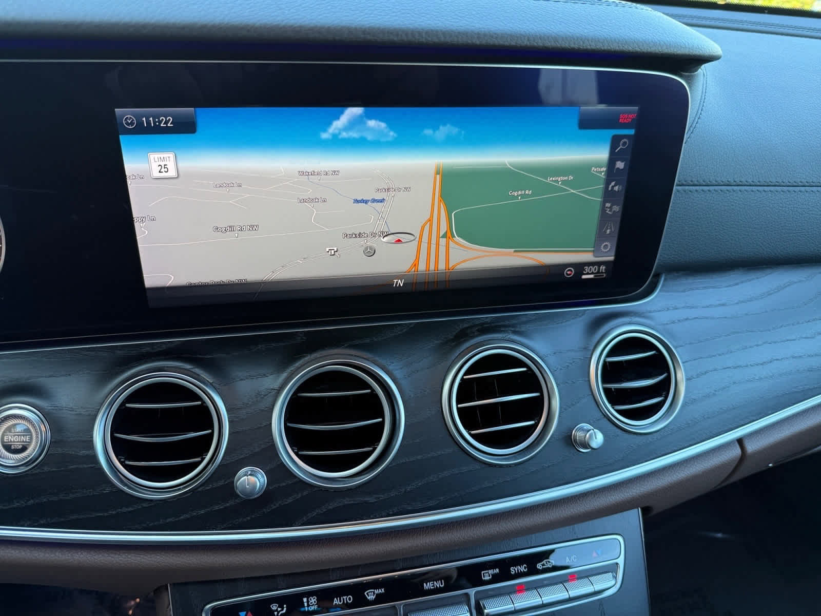 Used 2018 Mercedes-Benz E 43 AMG 4MATIC Sedan image 21