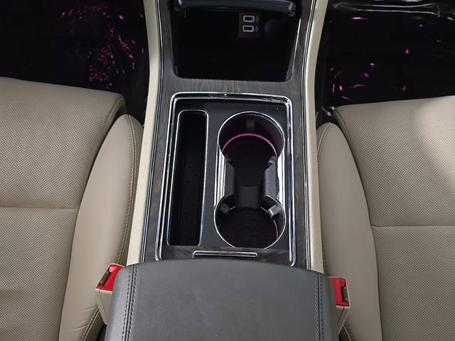 Used 2020 Lincoln Continental AWD w/ Premium Package image 22