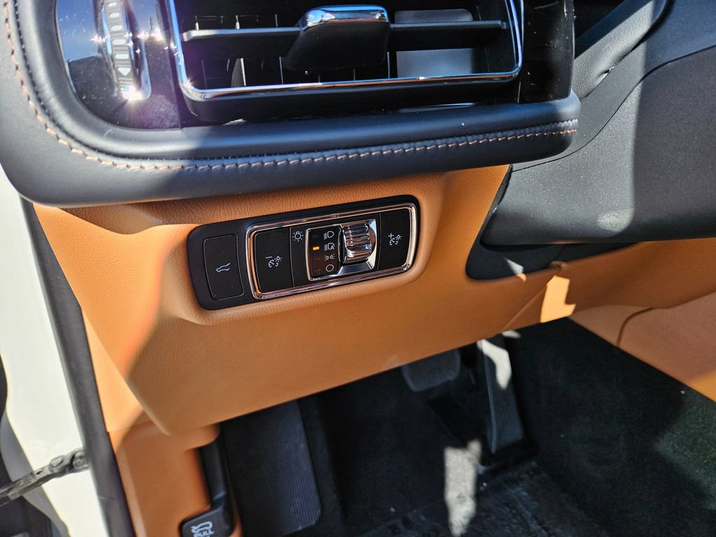 New 2026 Lincoln Aviator Black Label w/ Jet Appearance Package AWD/4WD image 24