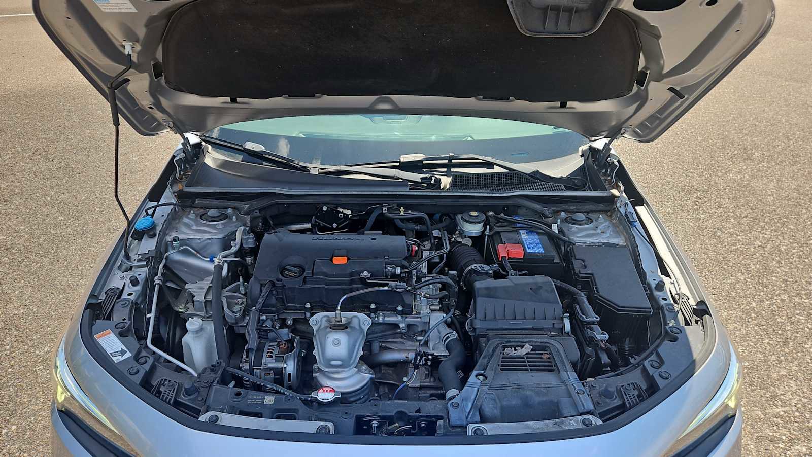 Used 2023 Honda Civic Sport image 17