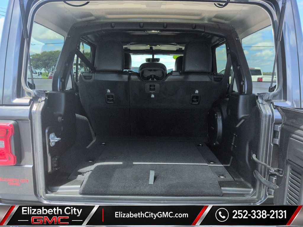 Used 2020 Jeep Wrangler Unlimited Sahara AWD/4WD image 21
