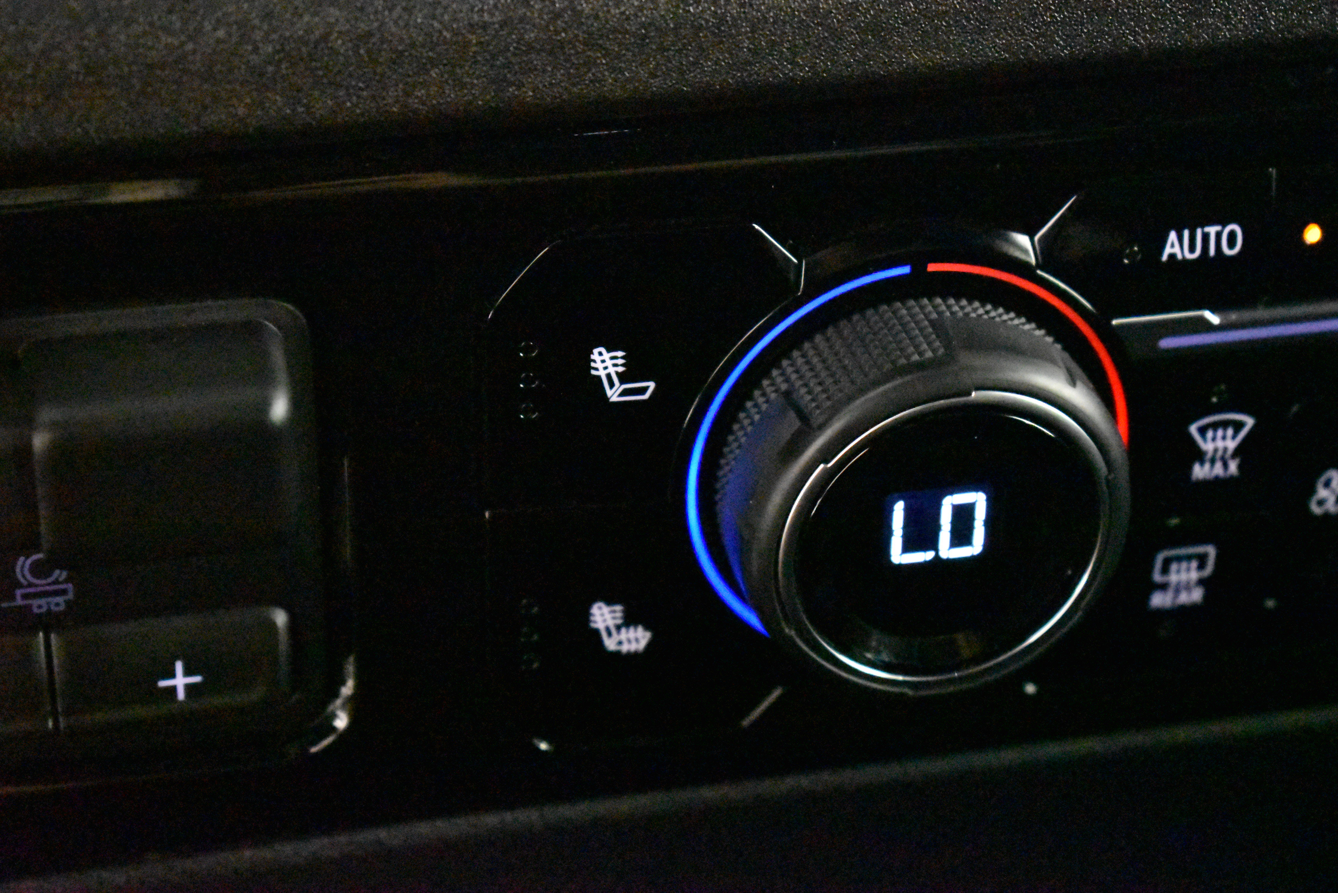 Used 2025 Chevrolet Silverado 1500 LT image 33