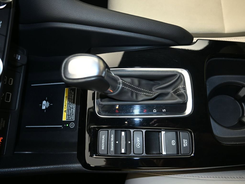 Used 2023 Acura Integra A-Spec image 18