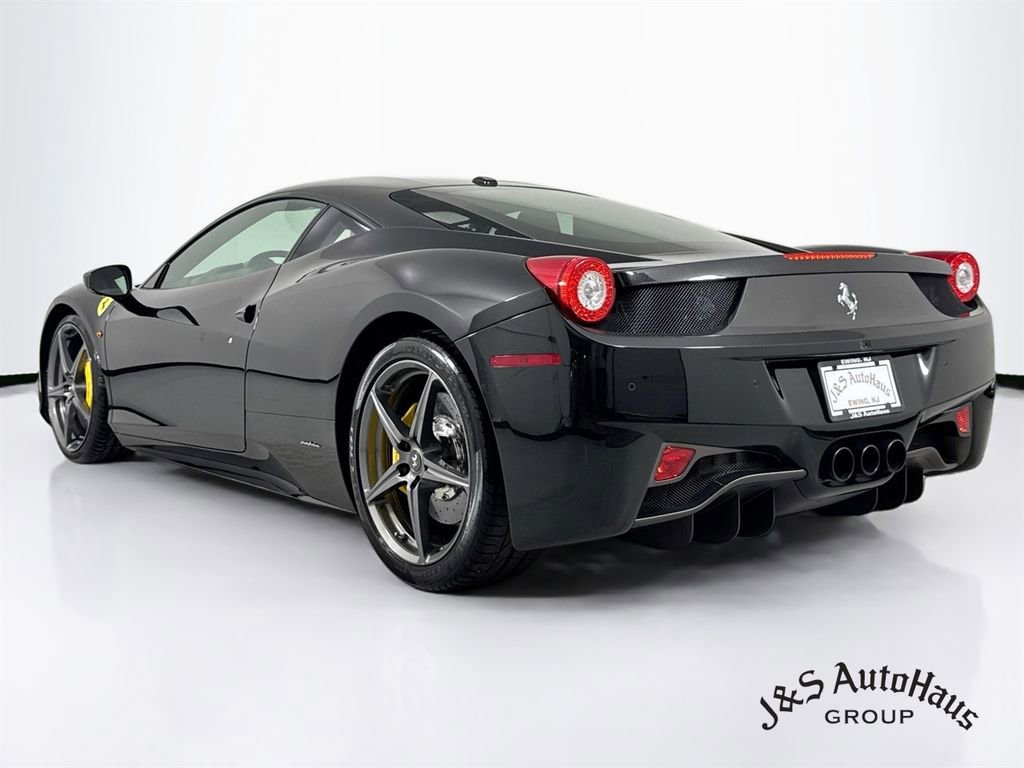 Used 2014 Ferrari 458 Italia Coupe RWD image 5