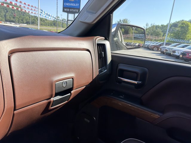 Used 2018 Chevrolet Silverado 1500 High Country w/ LPO, Chrome Package AWD/4WD image 24