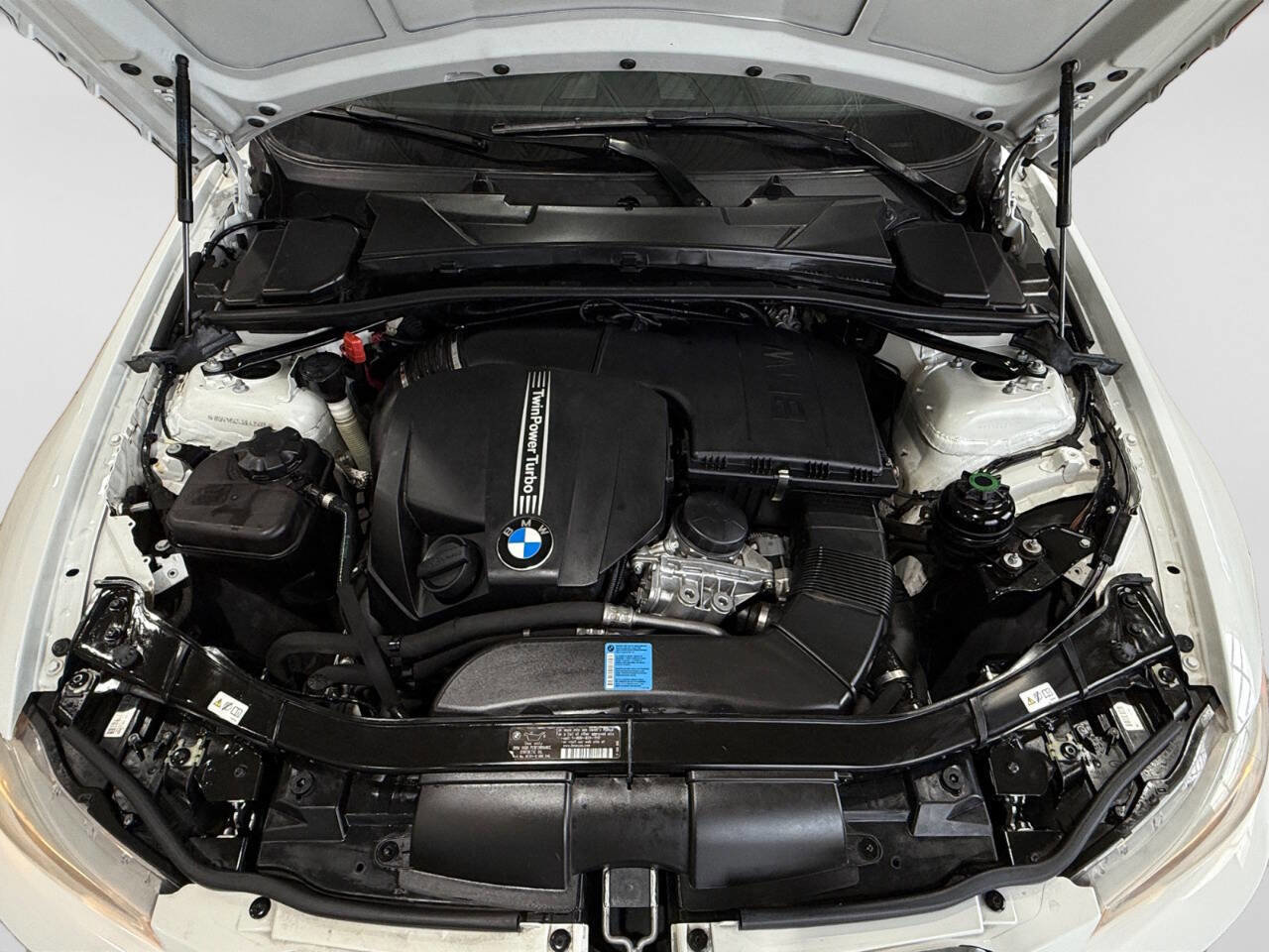 Used 2011 BMW 335i Sedan image 20