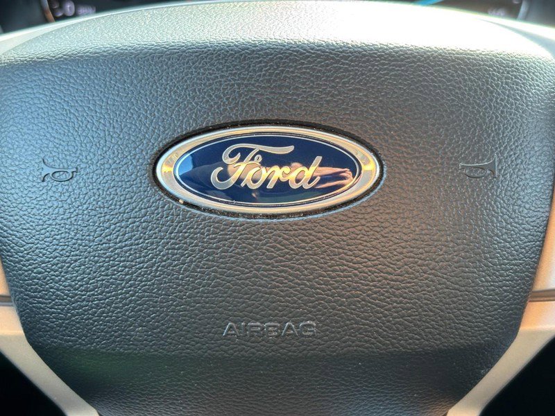 Used 2023 Ford Explorer XLT w/ Equipment Group 202A image 21