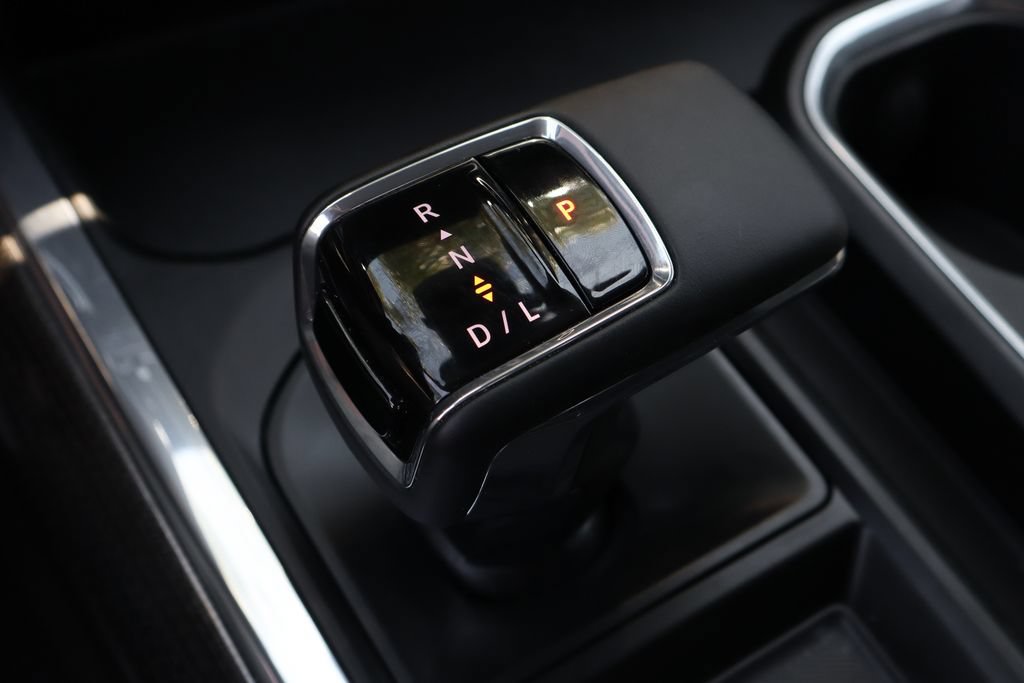 Used 2026 Chevrolet Silverado 1500 LT w/ Texas Edition Plus AWD/4WD image 38