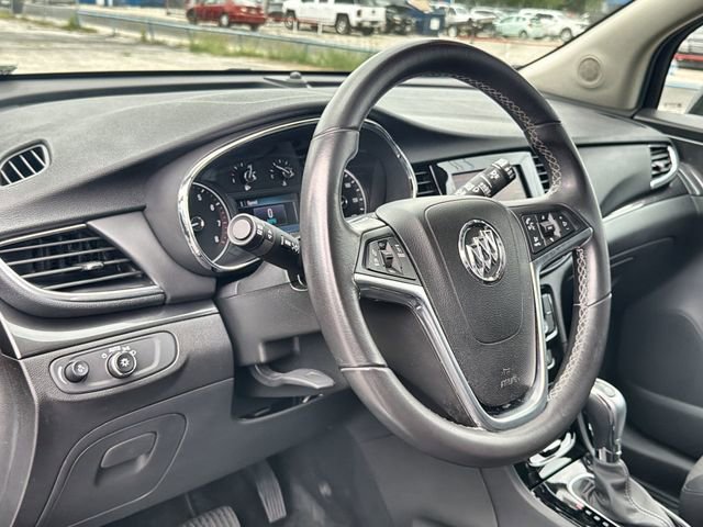 Used 2022 Buick Encore Preferred w/ Safety Package II AWD/4WD image 10