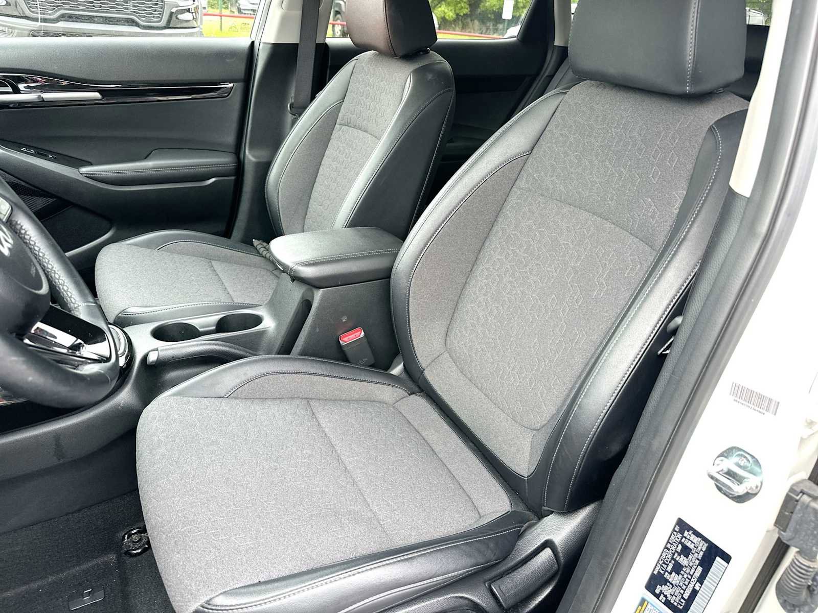 Used 2025 Kia Seltos S FWD image 17