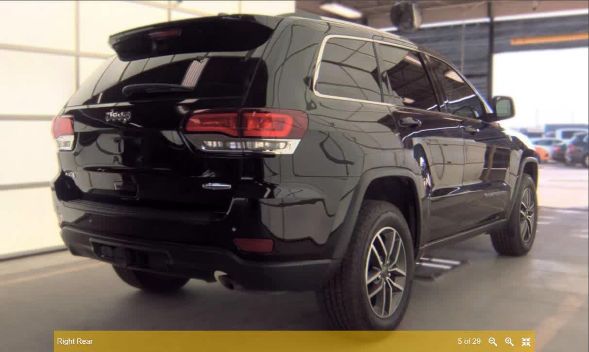 Used 2020 Jeep Grand Cherokee Laredo w/ Quick Order Package 2BN North AWD/4WD image 4