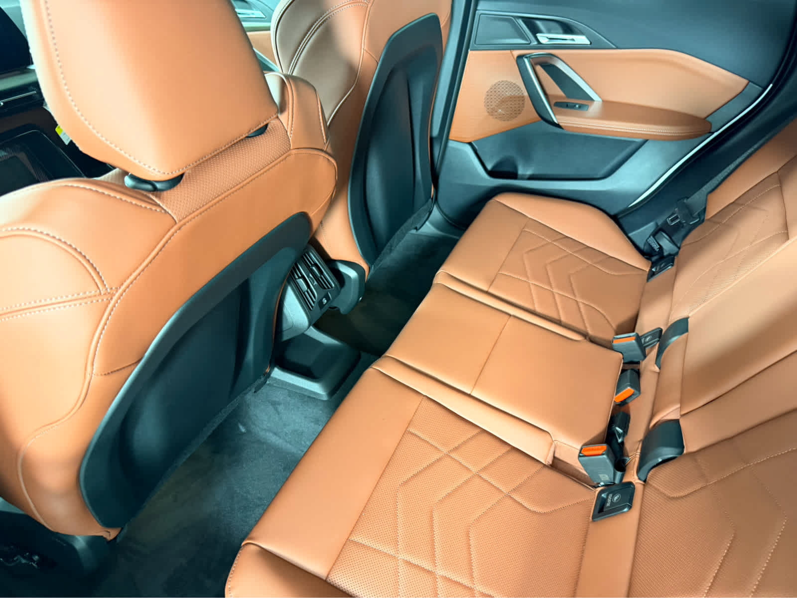 New 2027 BMW X1 xDrive28i AWD/4WD image 17