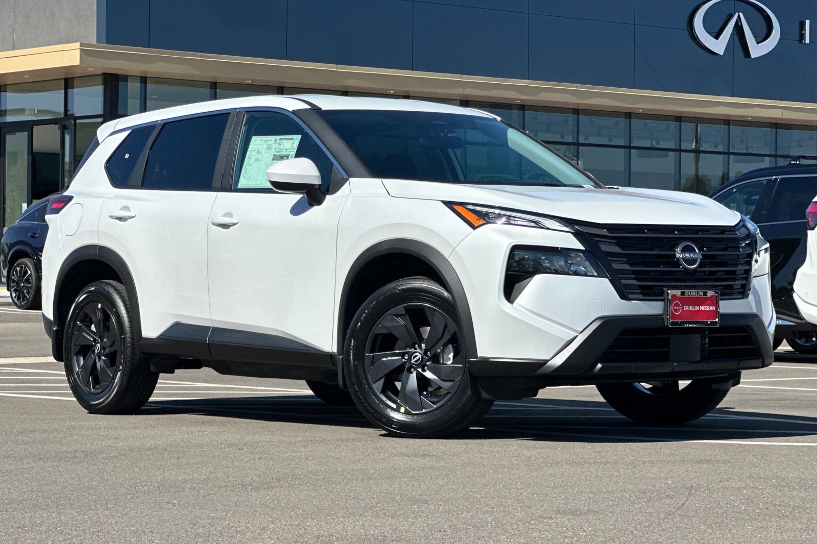 New 2026 Nissan Rogue SV FWD image 1