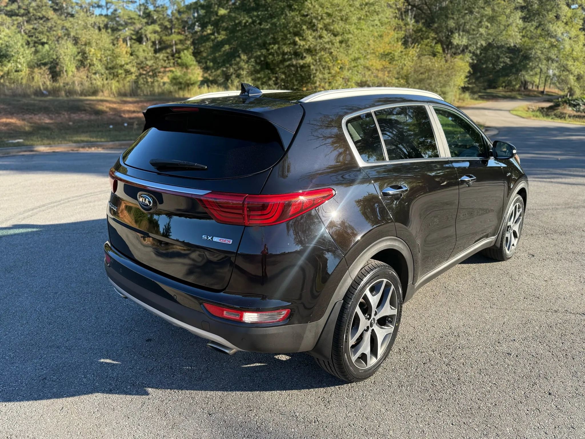 Used 2017 Kia Sportage SX image 5