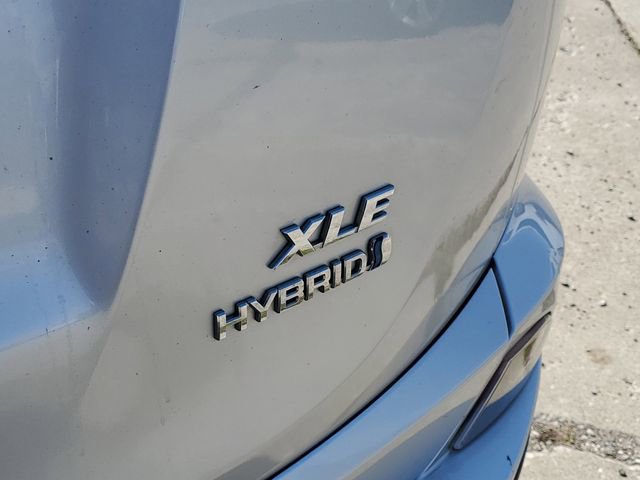 Used 2016 Toyota RAV4 XLE AWD/4WD image 7