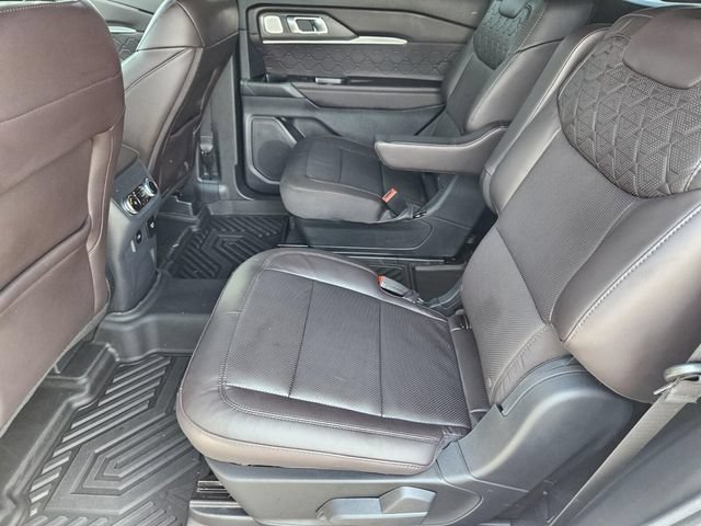 Certified 2025 Ford Explorer Platinum w/ Ultimate Package RWD image 26