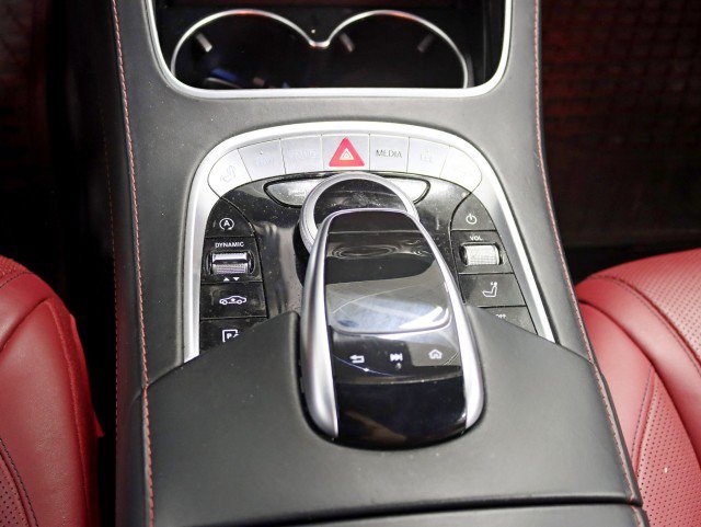 Used 2018 Mercedes-Benz S 560 4MATIC Coupe image 32
