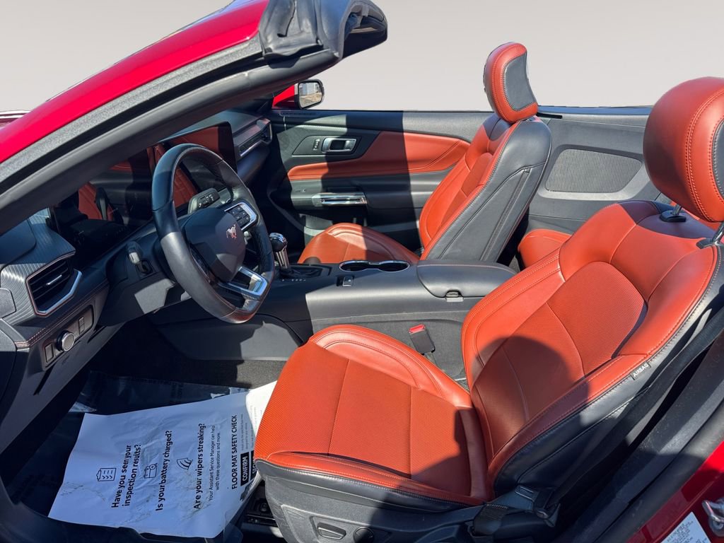Used 2024 Ford Mustang Premium image 9