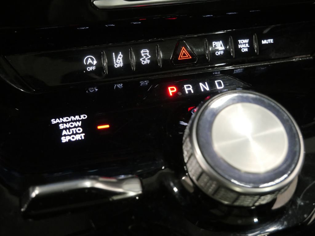 Used 2023 Jeep Wagoneer Series II image 21