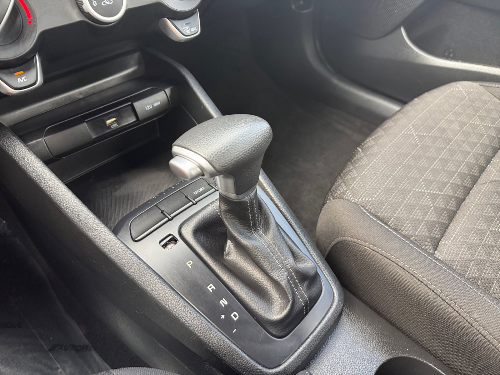 Used 2023 Kia Rio LX FWD image 19