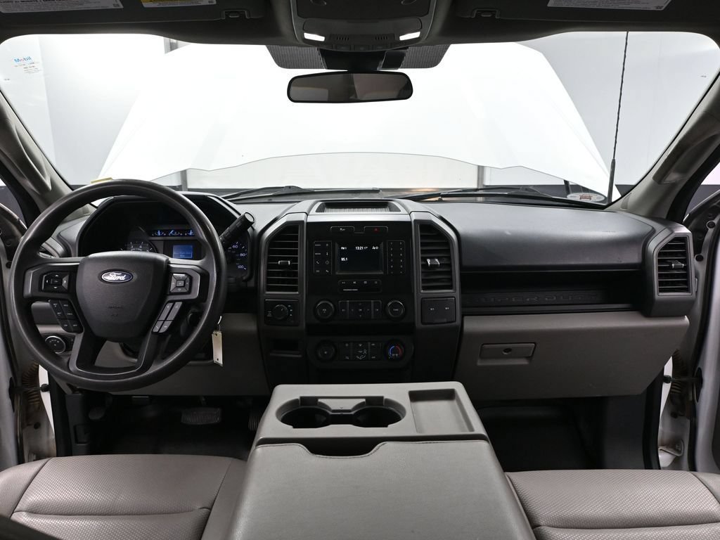 Used 2022 Ford F250 XL w/ Power Equipment Group AWD/4WD image 27