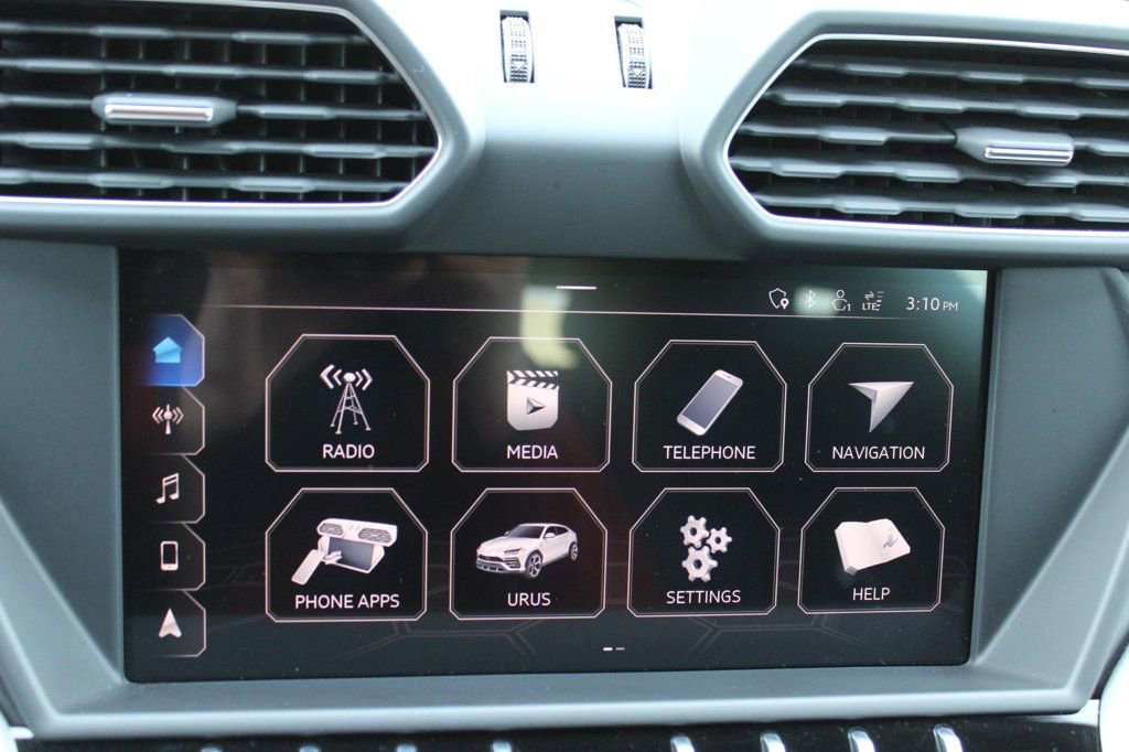 Used 2019 Lamborghini Urus image 16