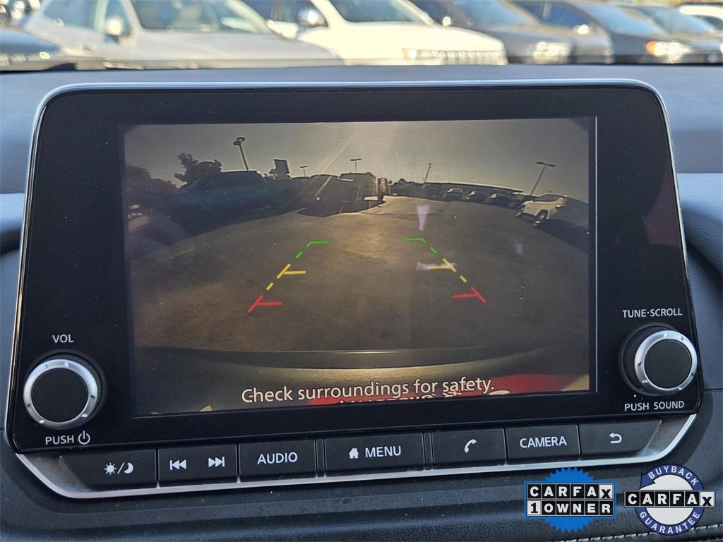 Used 2023 Nissan Rogue SV image 24