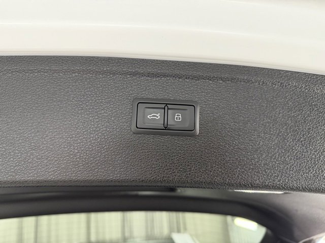 Used 2021 Audi Q5 2.0T Premium Plus w/ Premium Plus Package image 10