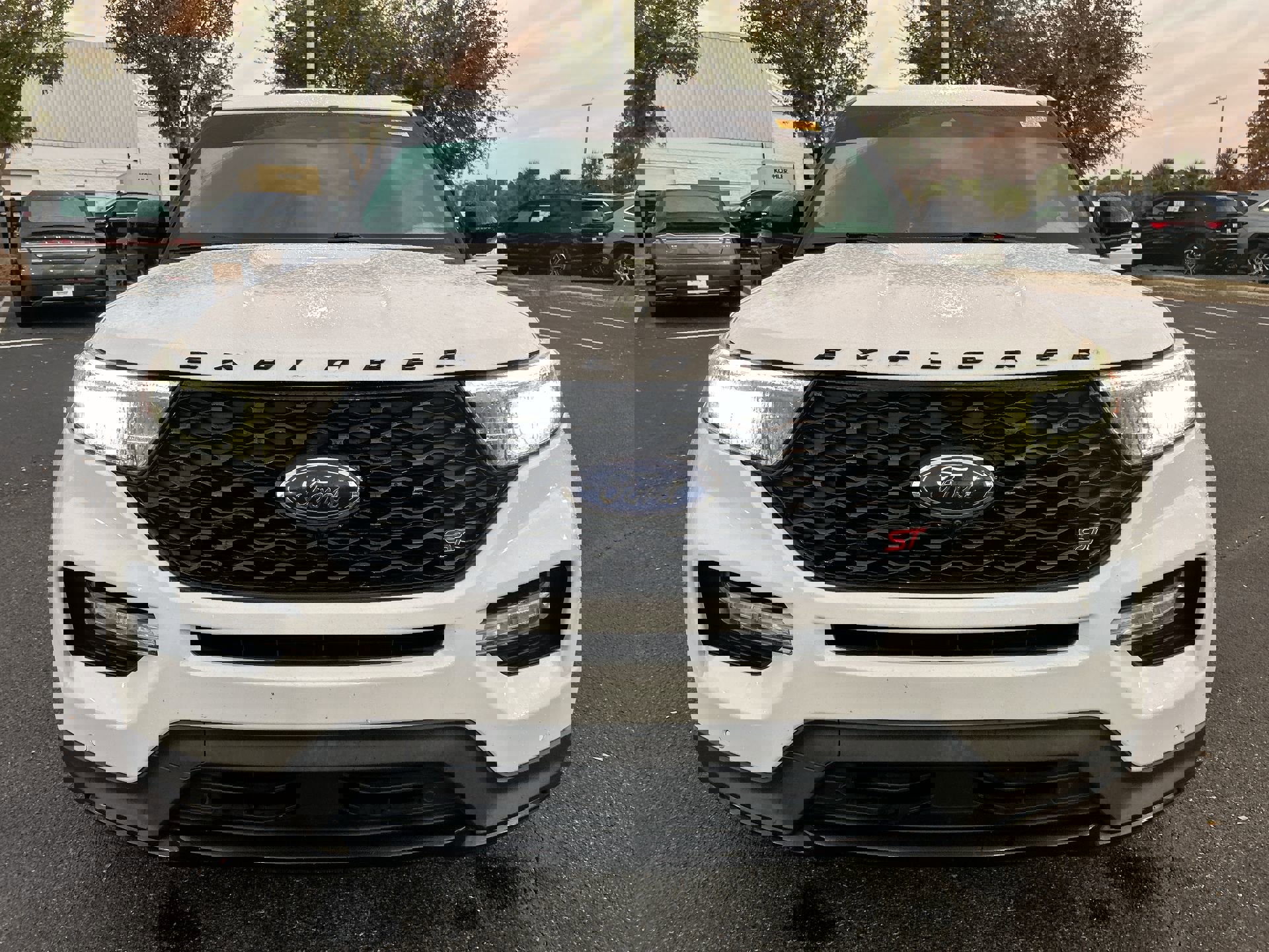 Used 2020 Ford Explorer ST w/ ST Street Pack image 3