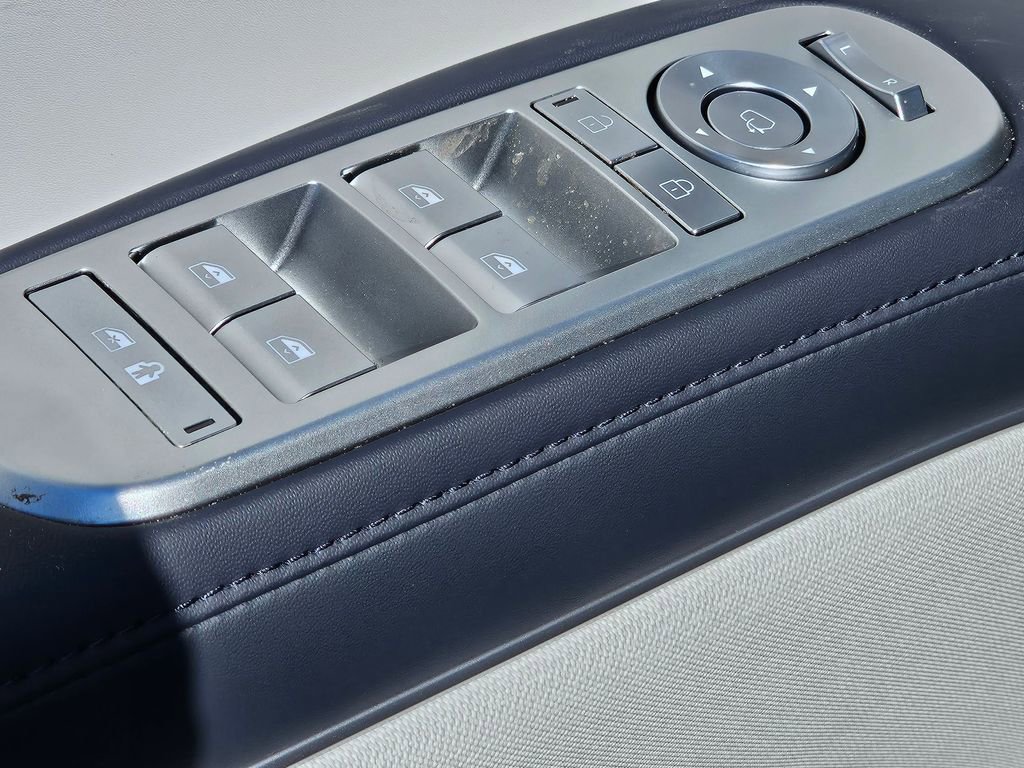 New 2026 Hyundai Palisade Calligraphy FWD image 16