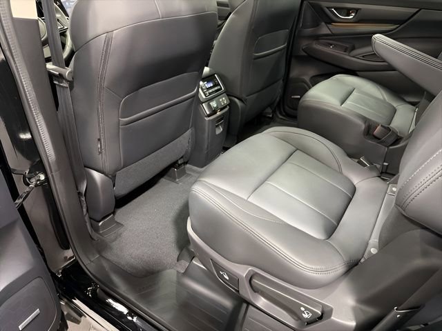 Certified 2025 Subaru Ascent Bronze Edition w/ Onyx Package image 32