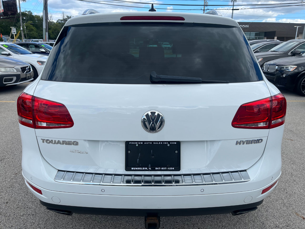 Used 2012 Volkswagen Touareg Hybrid image 4