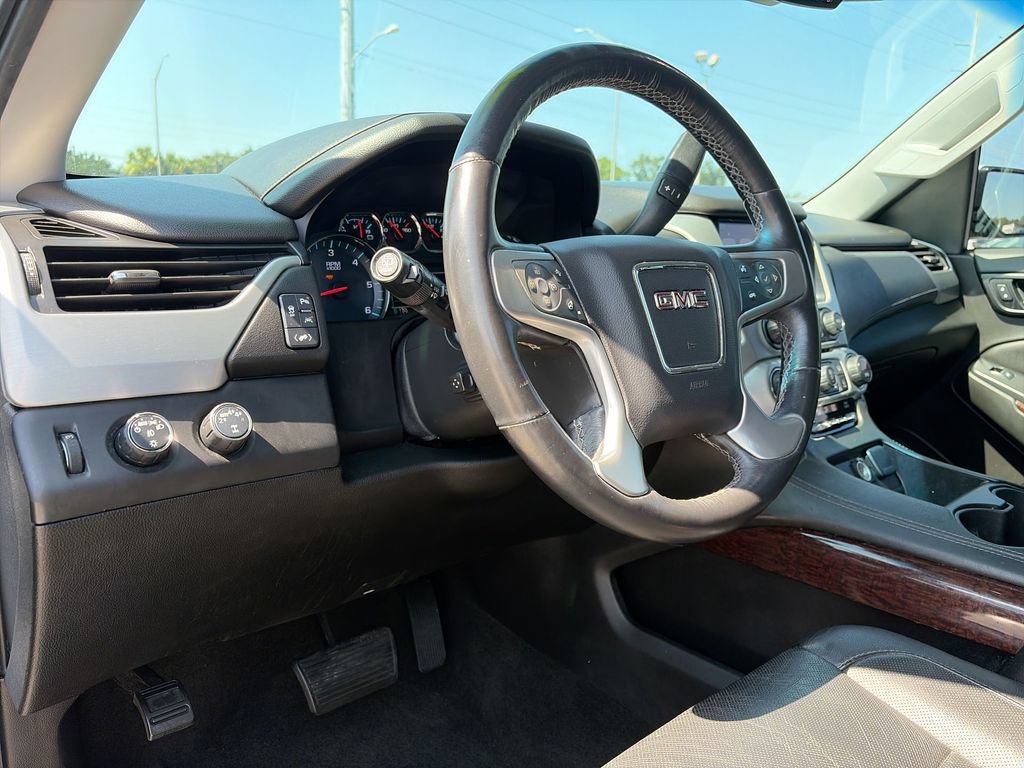 Used 2018 GMC Yukon SLT AWD/4WD image 17
