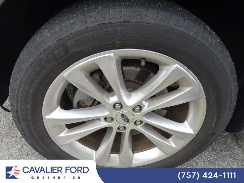 Used 2018 Ford Explorer Limited w/ Equipment Group 301A AWD/4WD image 12