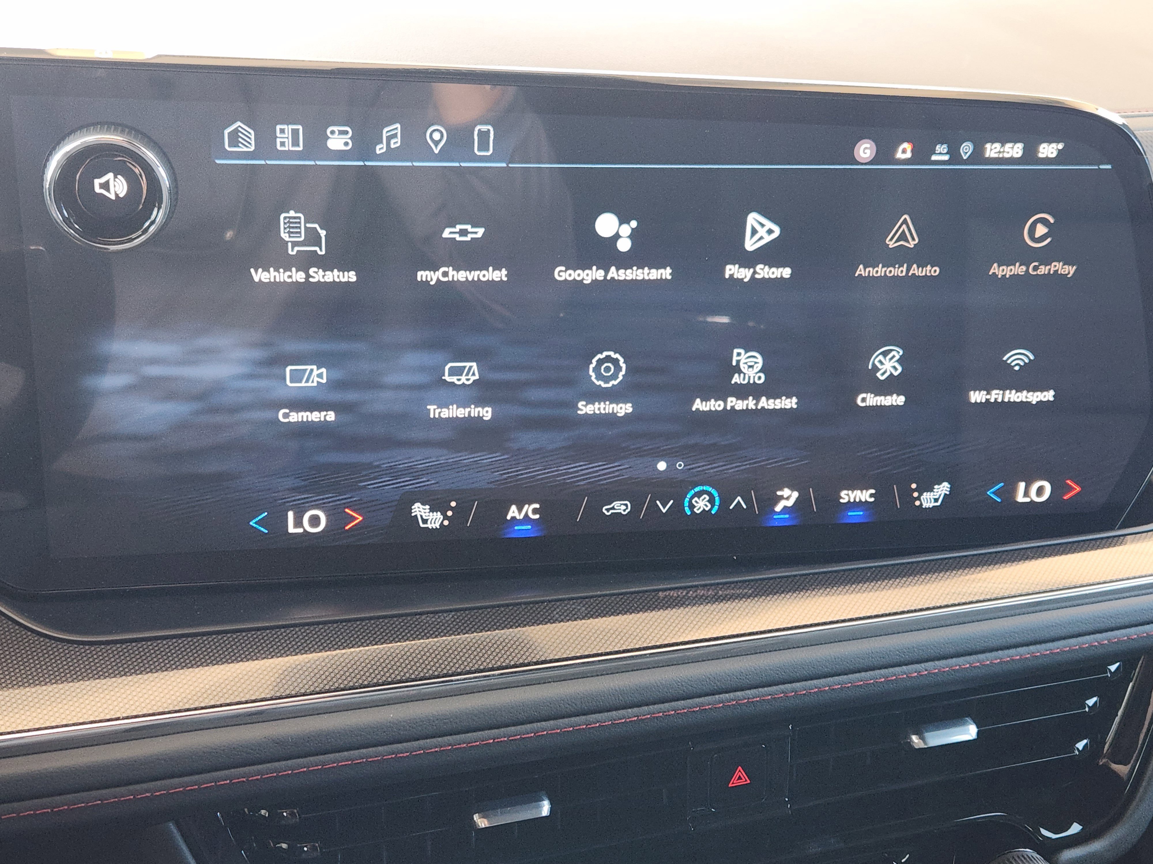 New 2026 Chevrolet Suburban RST w/ RST Capability Package image 13