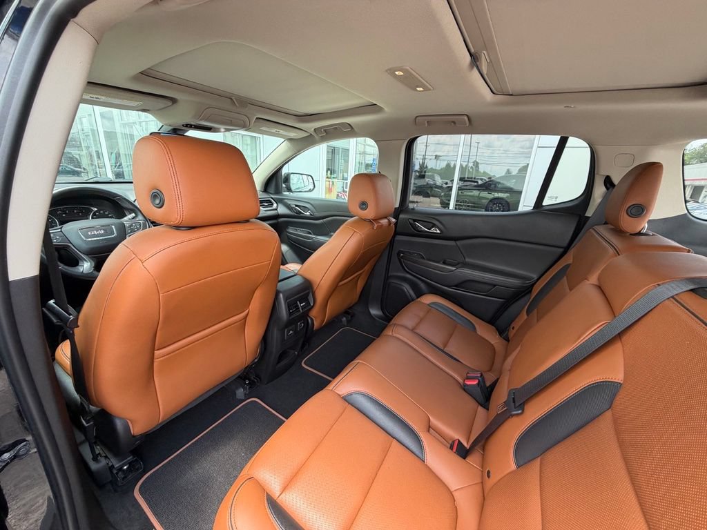 Used 2019 GMC Acadia SLT AWD/4WD image 11