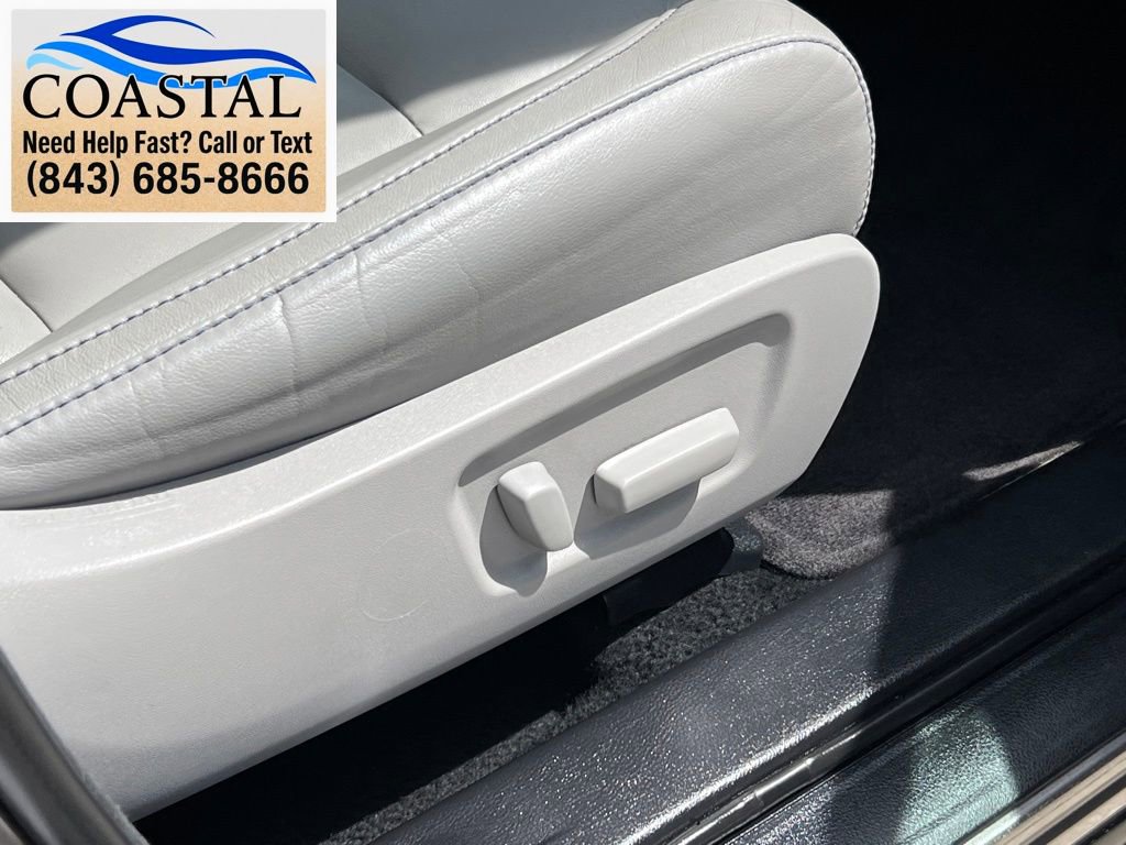 Used 2017 Toyota Highlander XLE FWD image 30