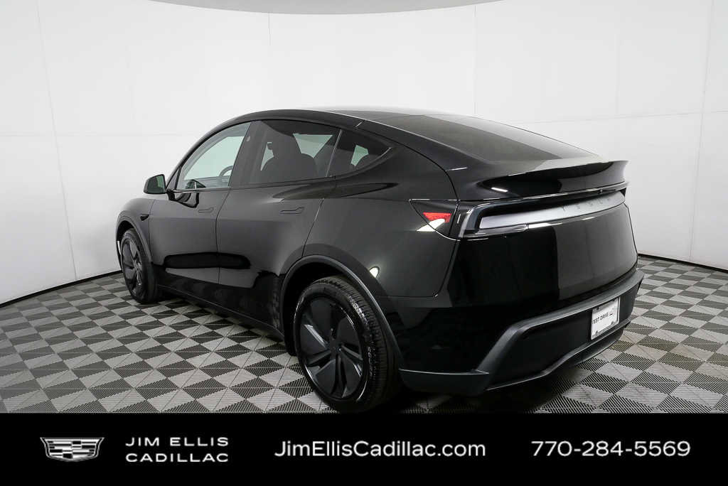 Used 2026 Tesla Model Y 2WD image 30